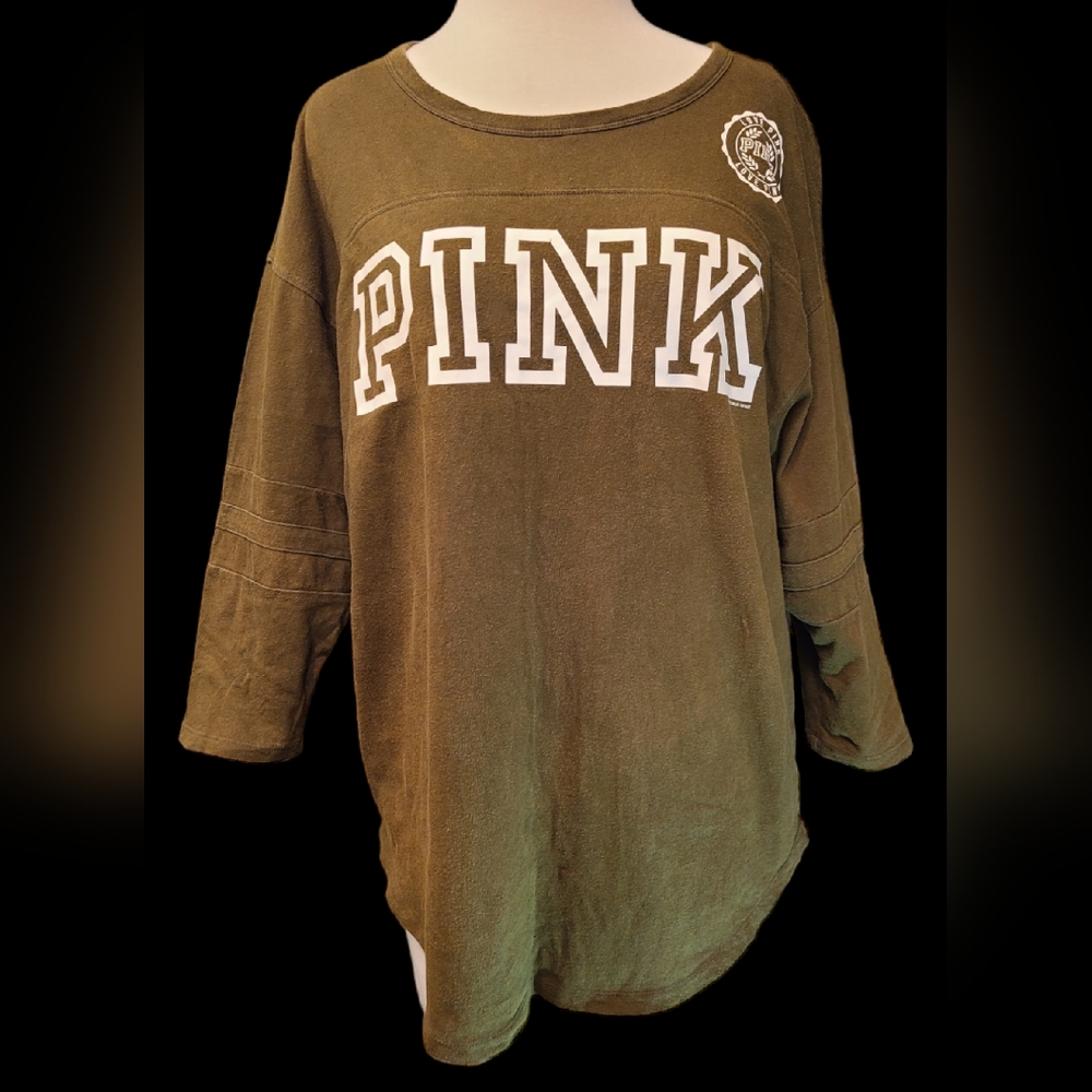 Pink size S/P green shirt